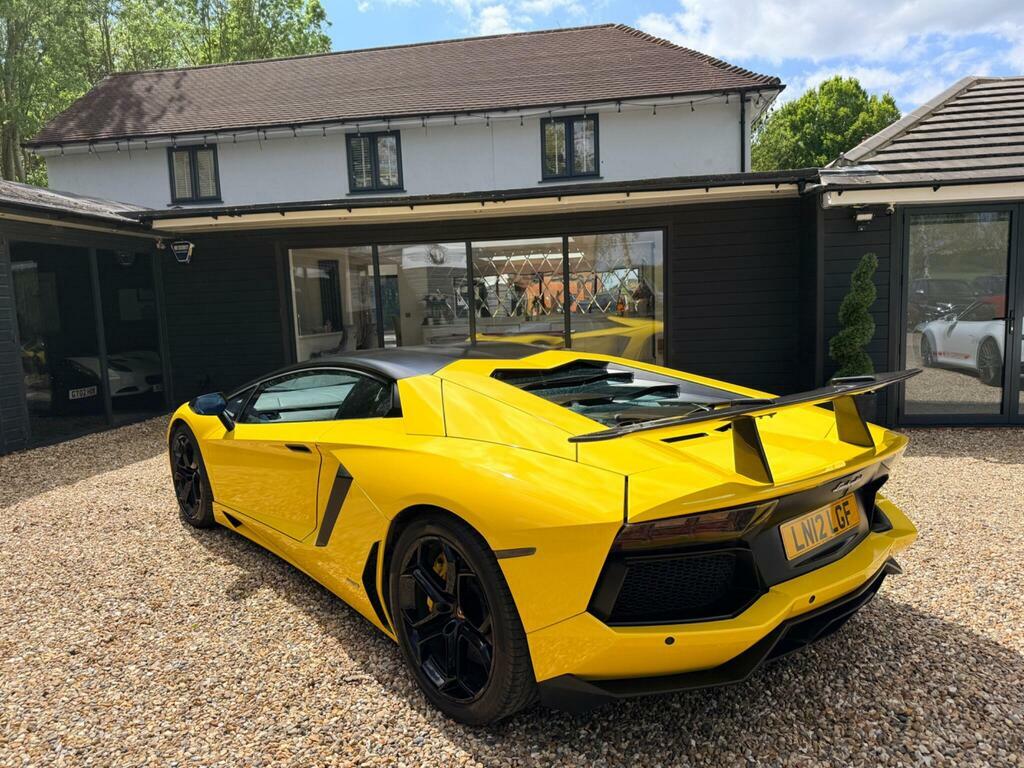 Lamborghini Aventador Coupe Orange #24