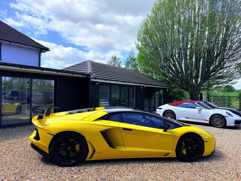 Lamborghini Aventador Coupe Orange #10