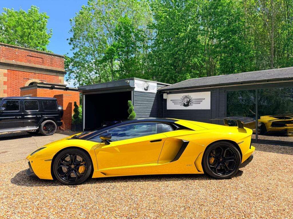 Lamborghini Aventador Coupe Orange #7