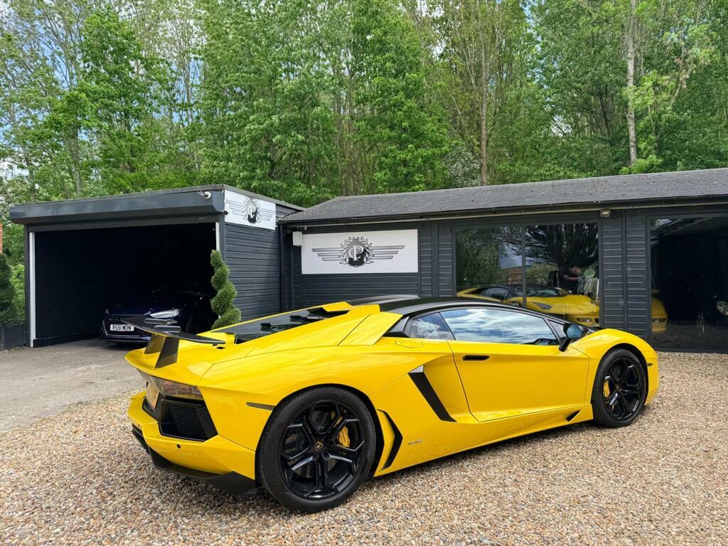 Lamborghini Aventador Coupe Orange #30