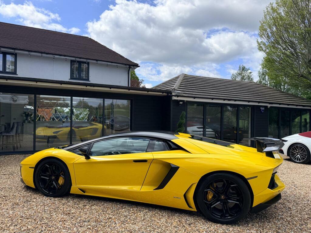 Lamborghini Aventador Coupe Orange #35