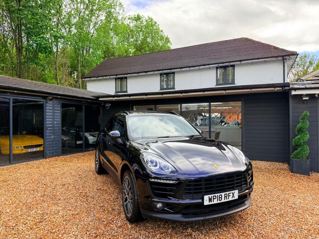 Porsche Macan 2.0T Pdk 4Wd Euro 6 S S WP18RFX Black #4