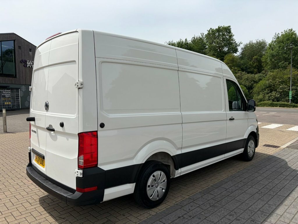 Volkswagen Crafter 2L Trendline GJ21UXL White #6