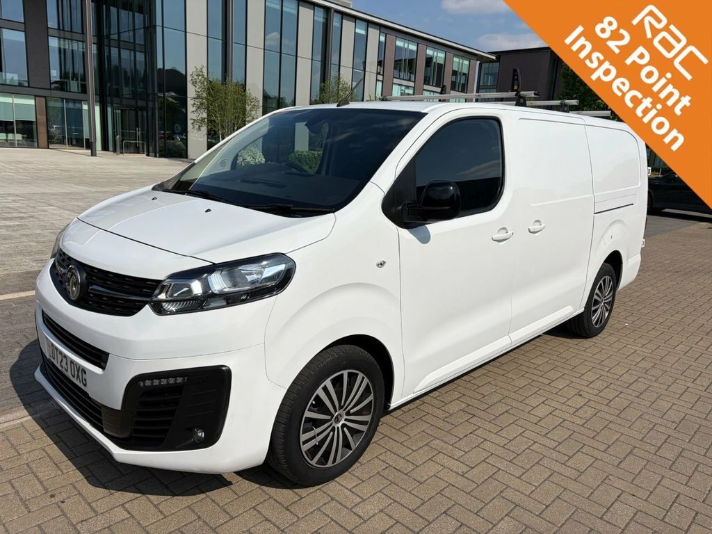 Vauxhall Vivaro 1.5L Pro 6Dr White