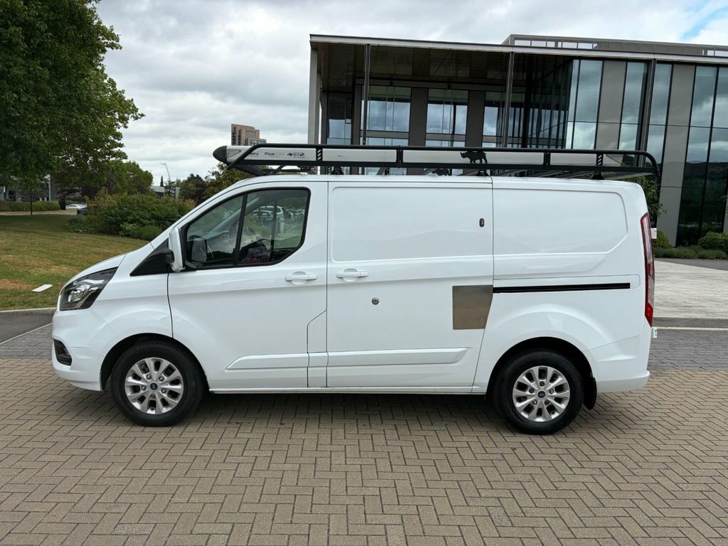 Ford Transit Custom 2L Limited YP69OAC White #3