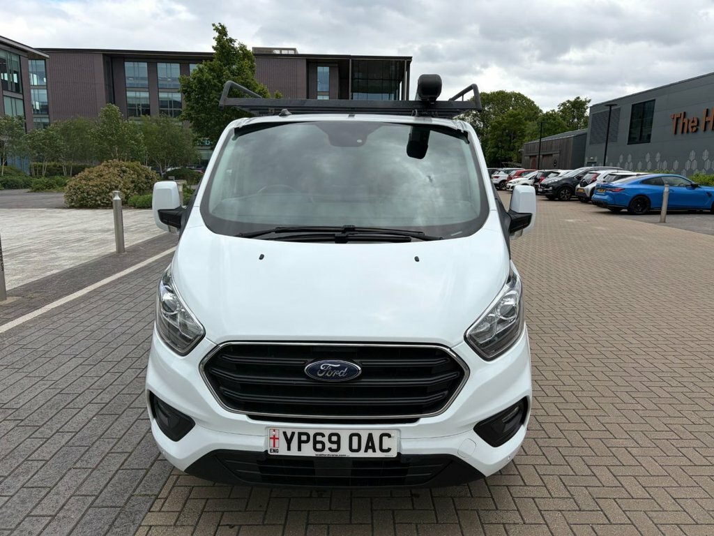Ford Transit Custom 2L Limited YP69OAC White #2