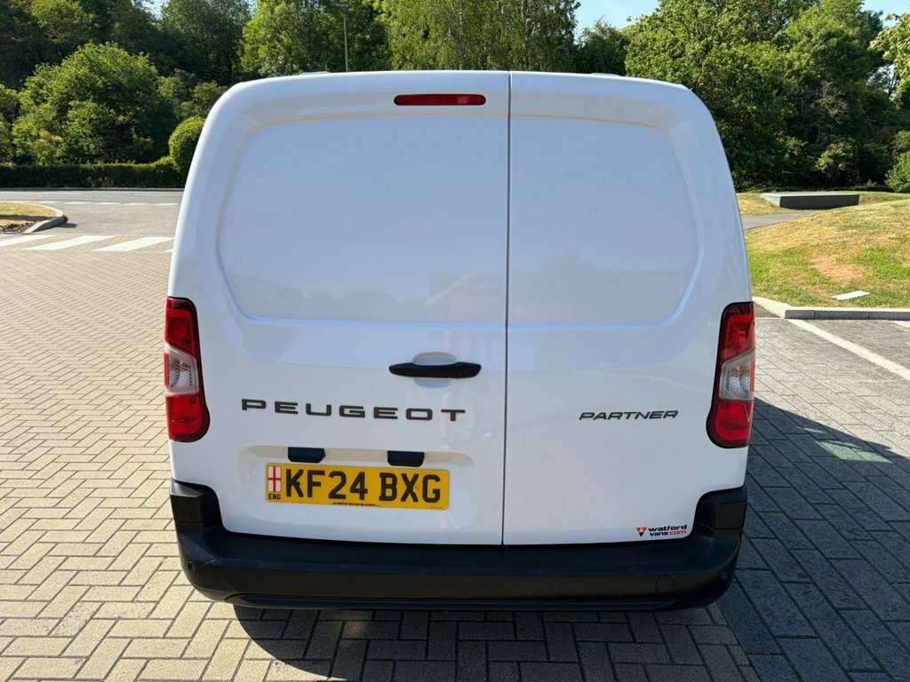 Peugeot Partner 1.5L Professional KF24BXG White #5