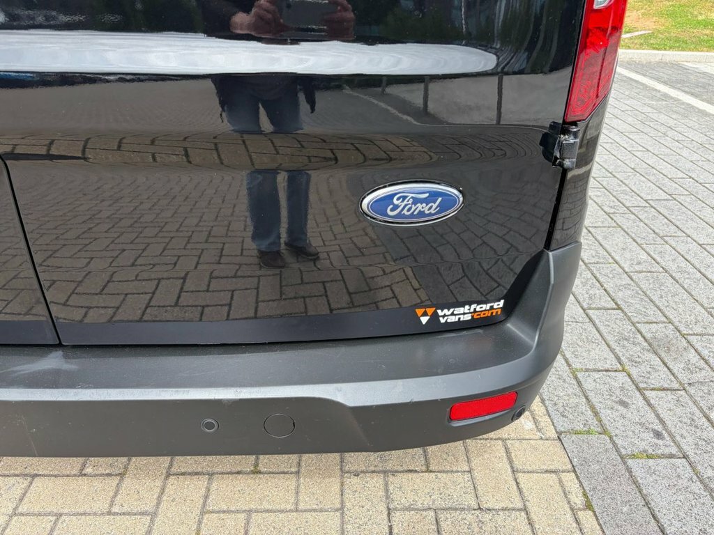 Ford Transit Connect 1.5L Limited YM24NFY Black #6