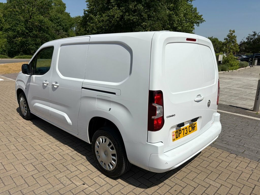 Vauxhall Combo 1.5L Pro DP73CNF White #4