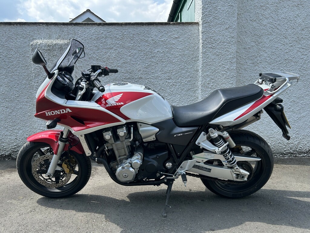 Honda Motorcycle 2005 BF55BVT Red #6