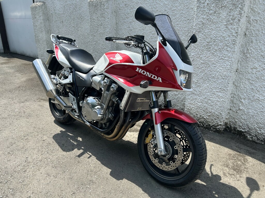 Honda Motorcycle 2005 BF55BVT Red #2