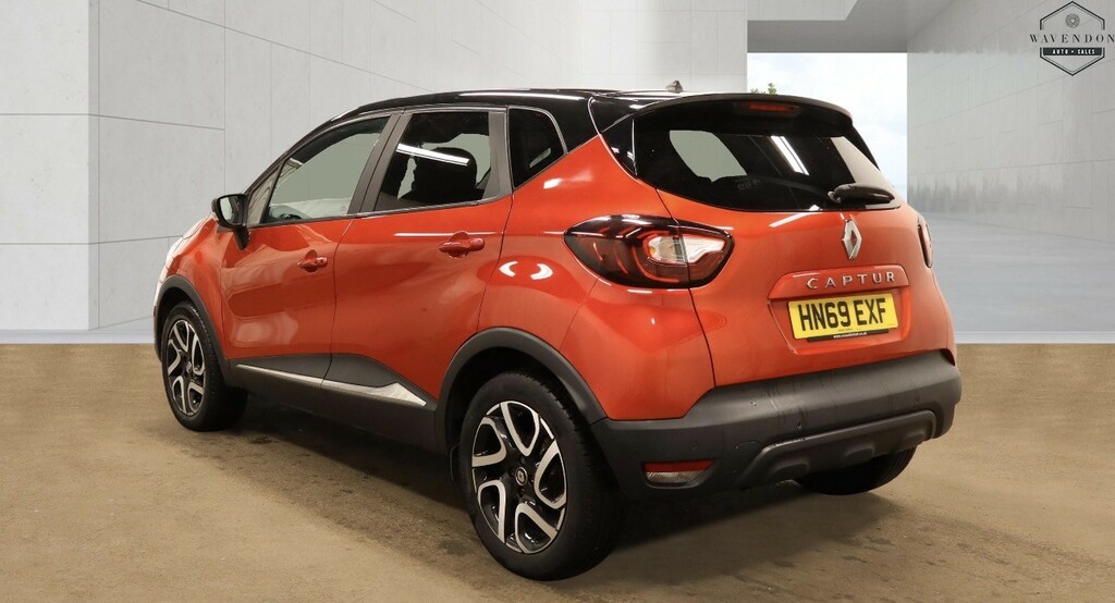 Renault Captur Suv 0.9 Iconic Tce 90 My18 201969 HN69EXF Red #4