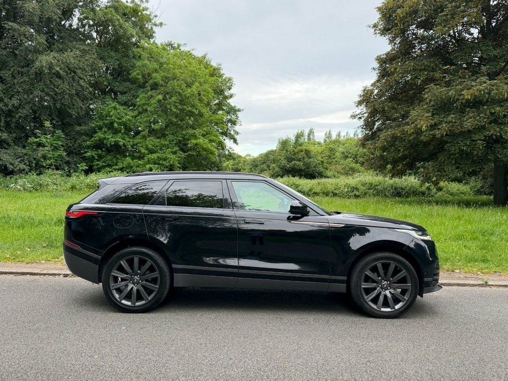 Land Rover Range Rover Velar 2L R-dynamic Hse VE68WUP Black #4