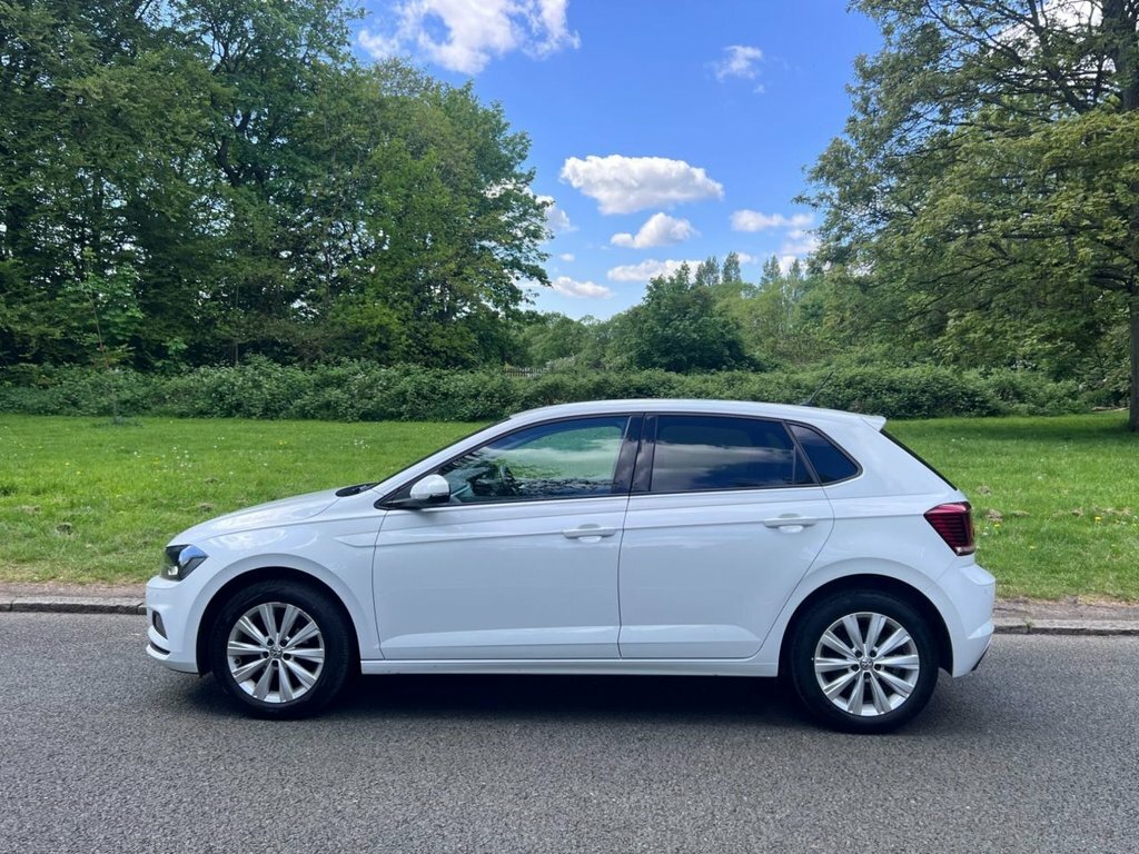 Volkswagen Polo 1L Match LD70HNE White #5