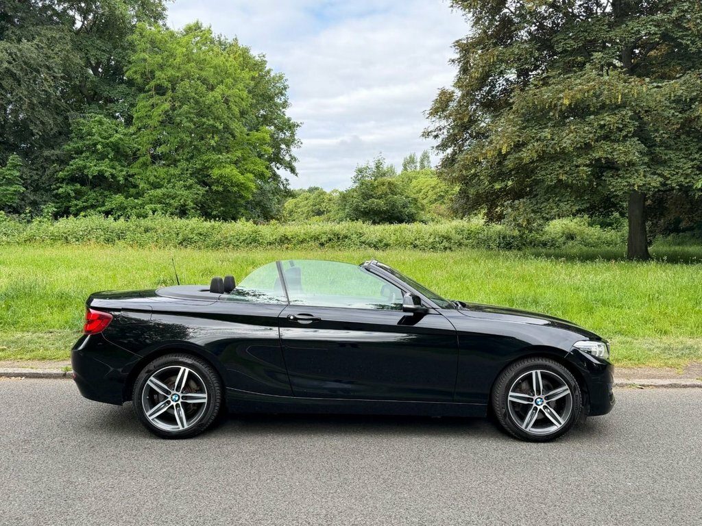 BMW 2 Series 2L Sport Black #5