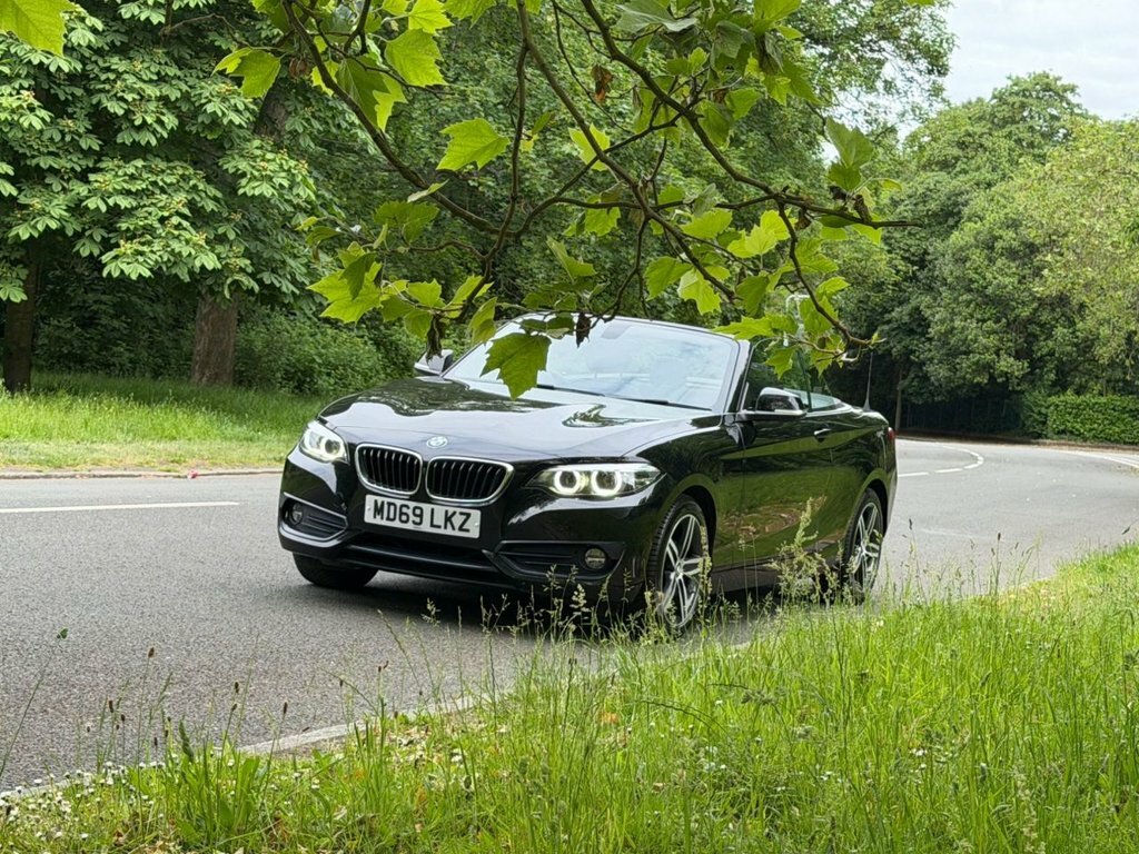 BMW 2 Series 2L Sport Black #3