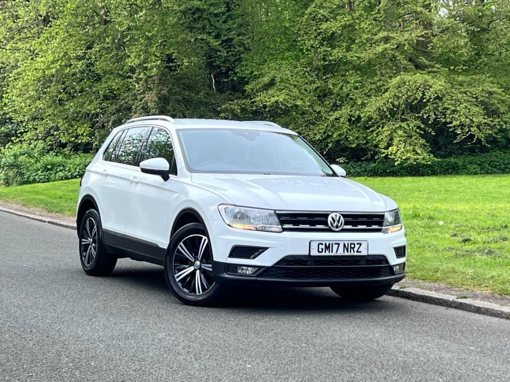 Volkswagen Tiguan 2L Se White