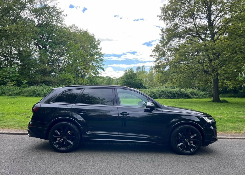 Audi SQ7 Suv KV70YKC Black #5