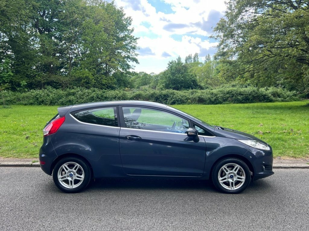 Ford Fiesta 1L Zetec Grey #4