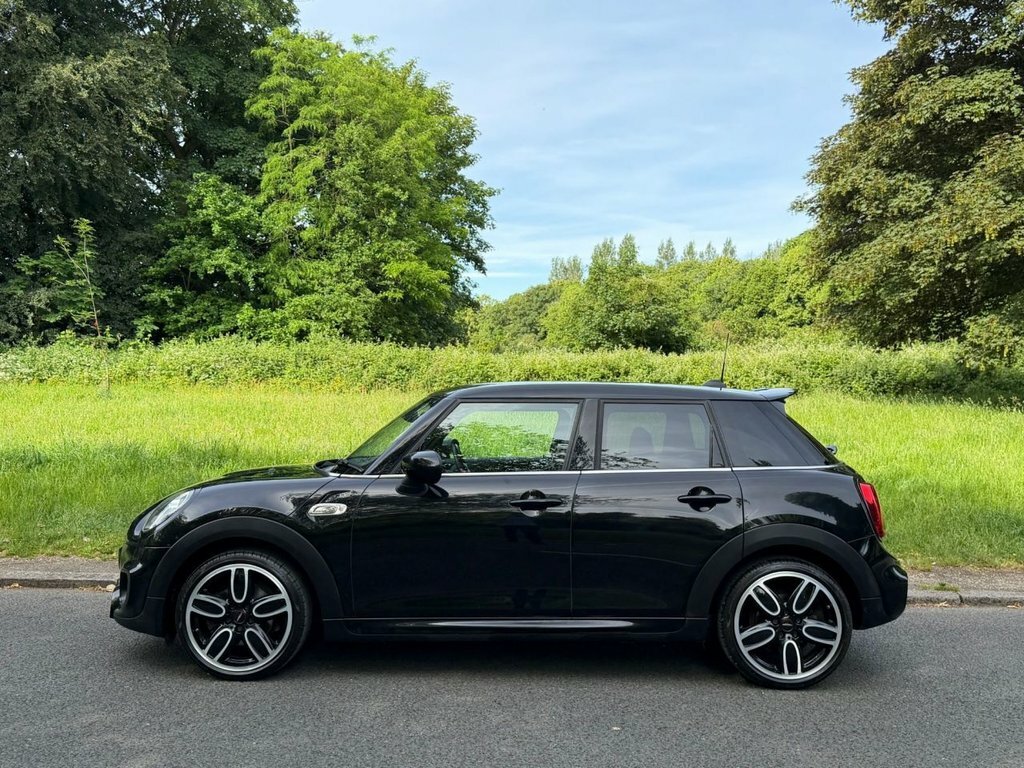 Mini Hatch 2L Cooper S Sport ML70HGE Black #5