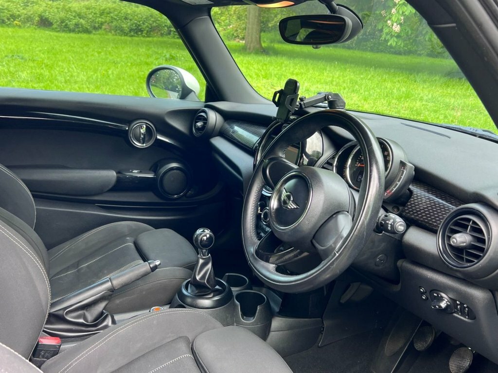 Mini Hatch 2L Cooper S Works MF18DKV Black #2