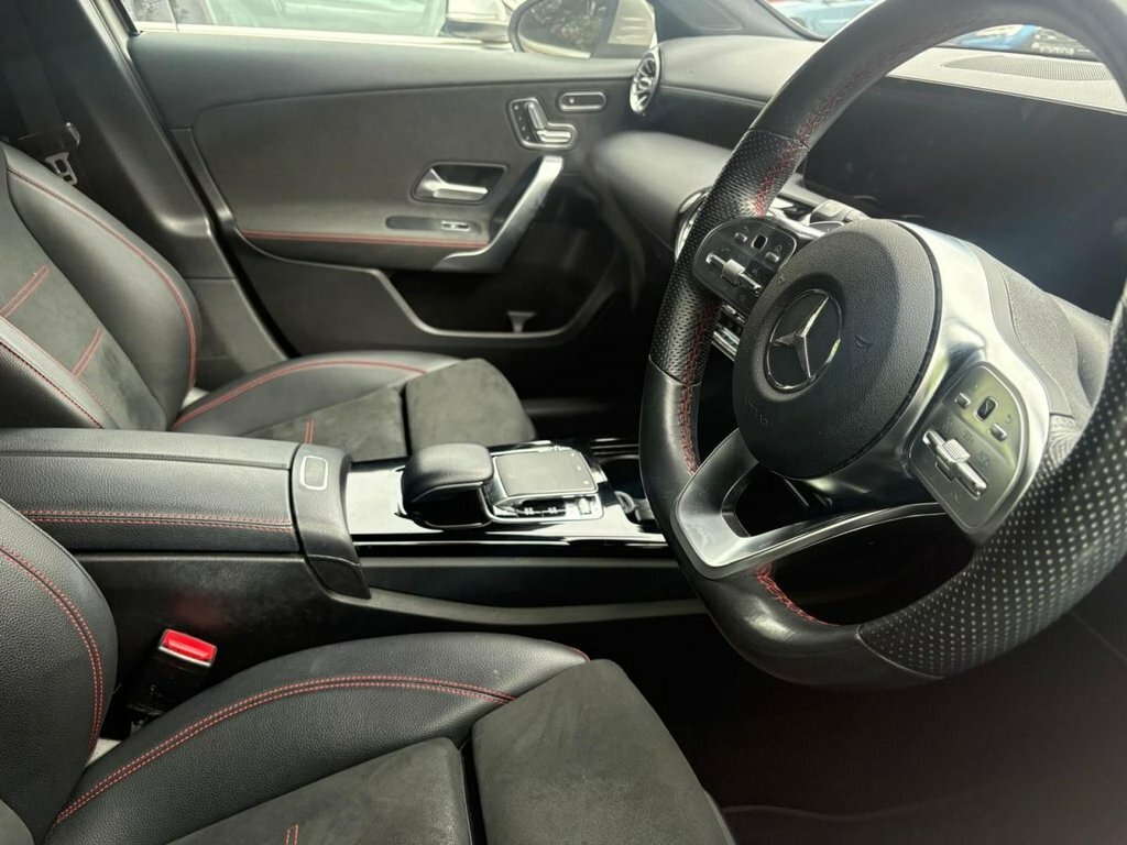 Mercedes-Benz A Class 2L Amg Line FD69MXK Silver #2