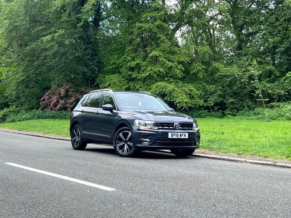 Volkswagen Tiguan 2L Se Navigation BP18WFN Grey #4