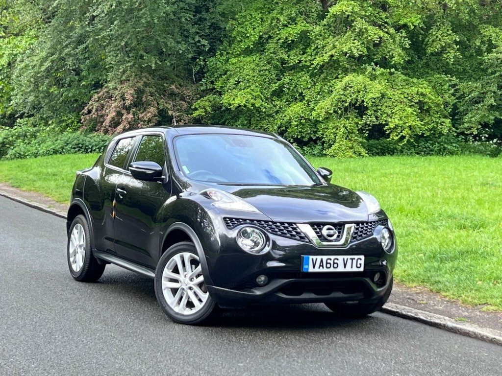 Nissan Juke 1L N-connecta Black
