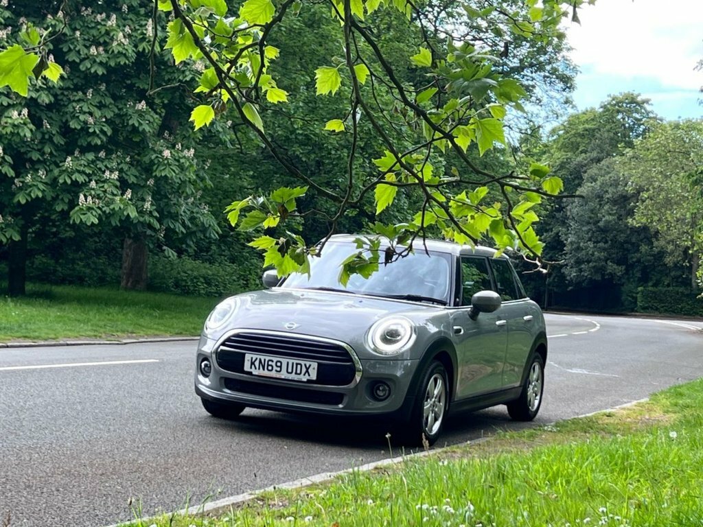 Mini Hatch 1.5L Cooper Classic KN69UDX Grey #3