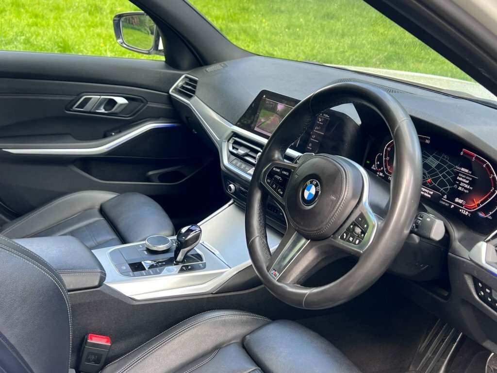 BMW 3 Series 2L M Sport LN69AYE White #2