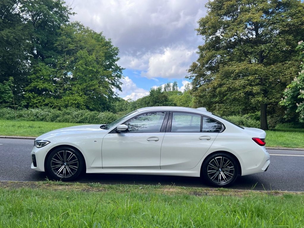 BMW 3 Series 2L M Sport LN69AYE White #4