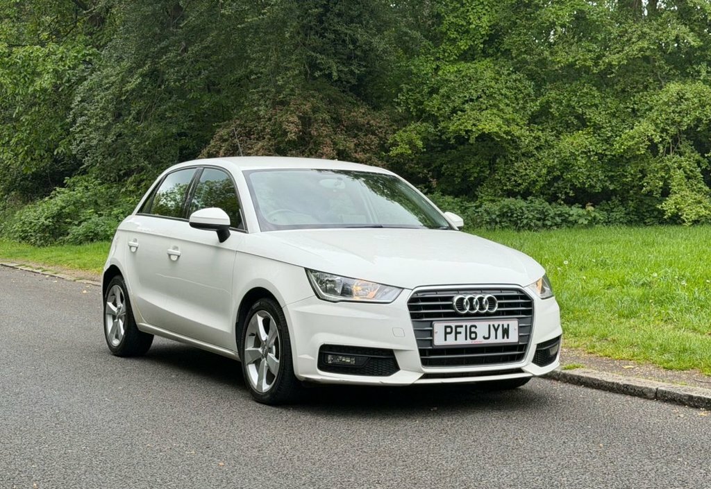 Audi A1 1L Sport PF16JYW White #6