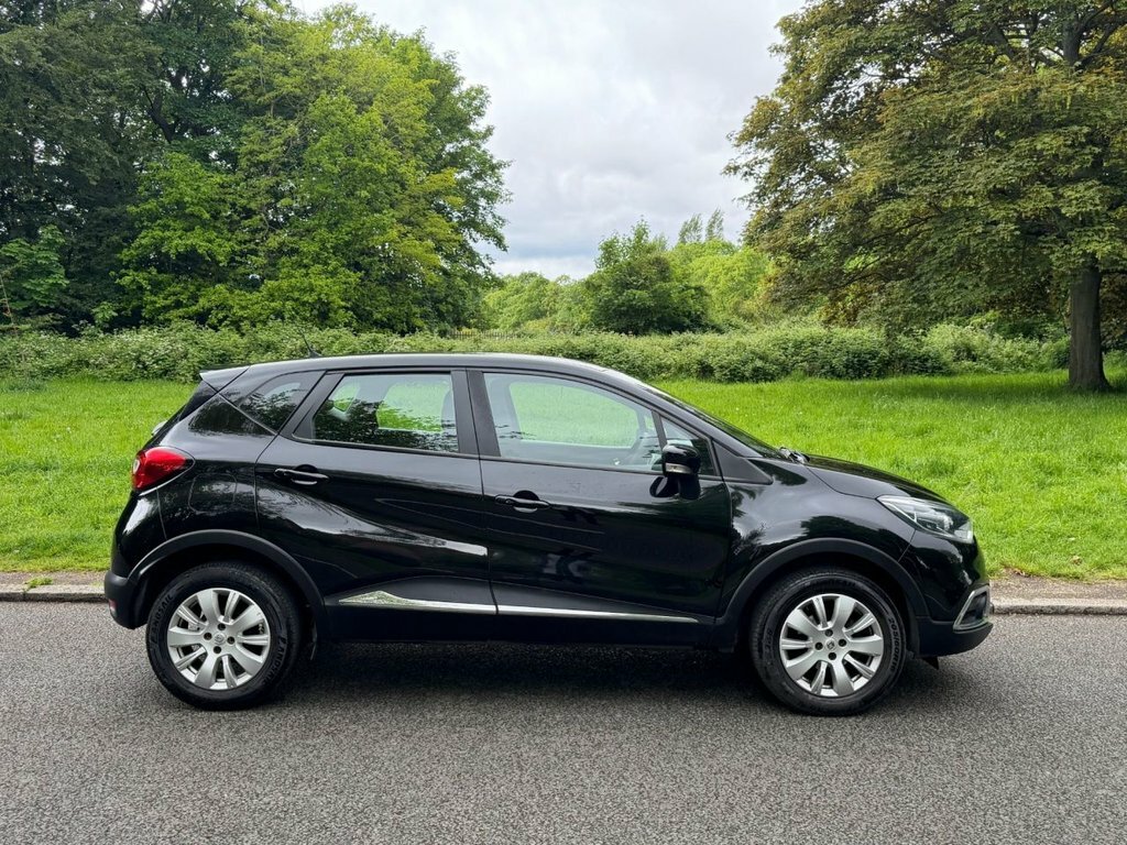 Renault Captur 0.9L Expression CK66BYM Black #4