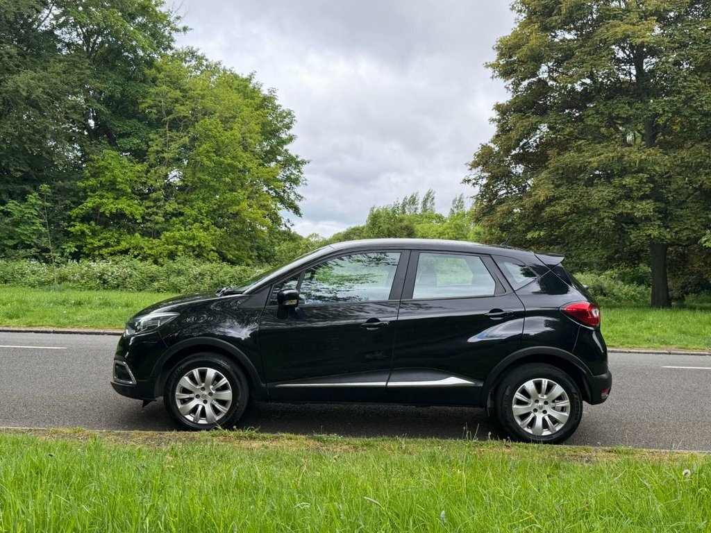 Renault Captur 0.9L Expression CK66BYM Black #5