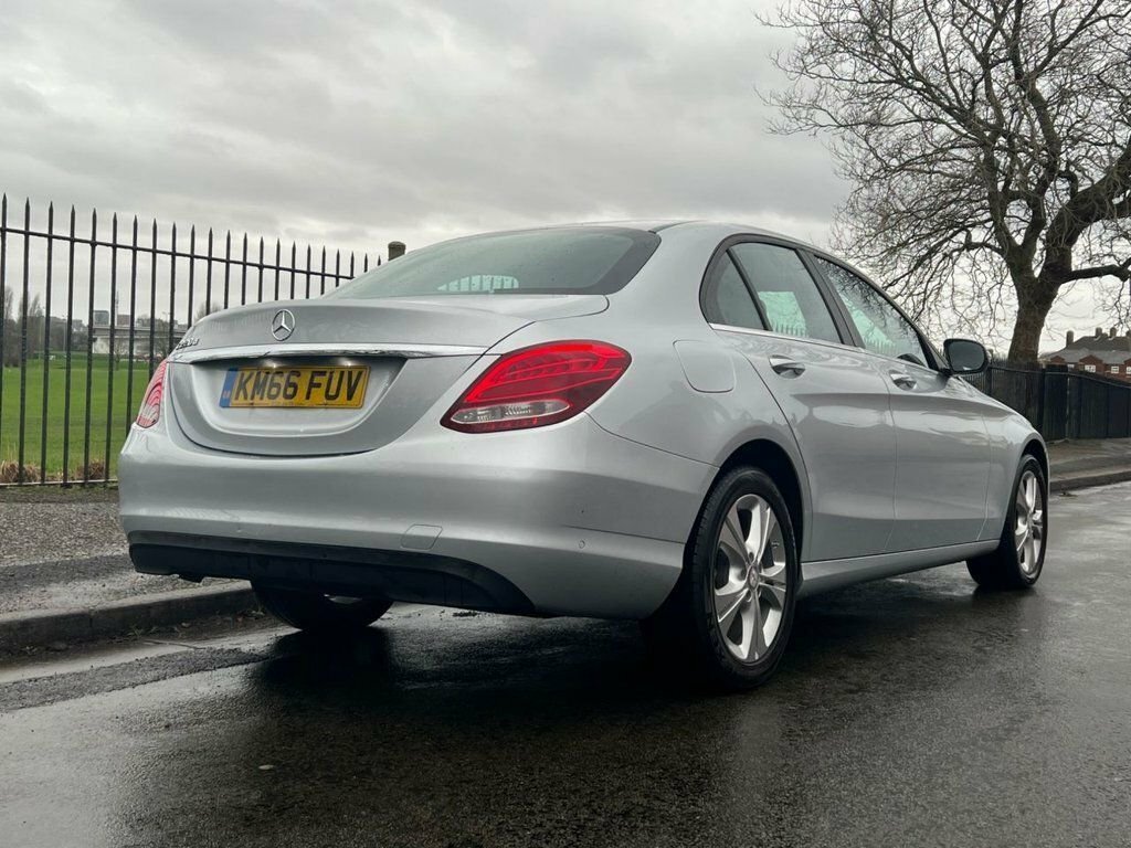 Mercedes-Benz C Class Saloon KM66FUV Silver #5
