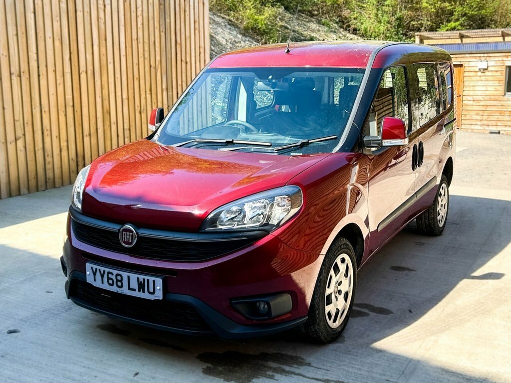 Fiat Doblo 1.4L Easy Red #4