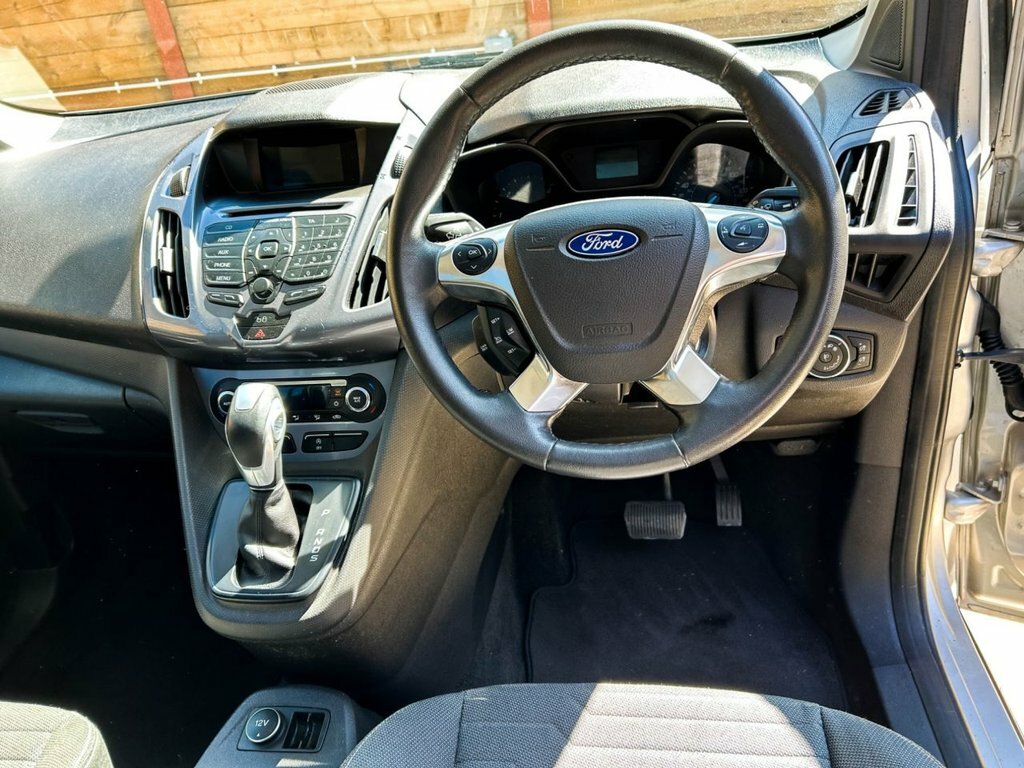 Ford Tourneo Connect 1.5L Titanium Silver #2
