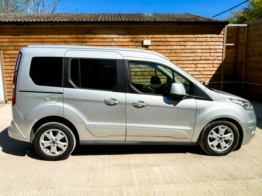 Ford Tourneo Connect 1.5L Titanium Silver #5
