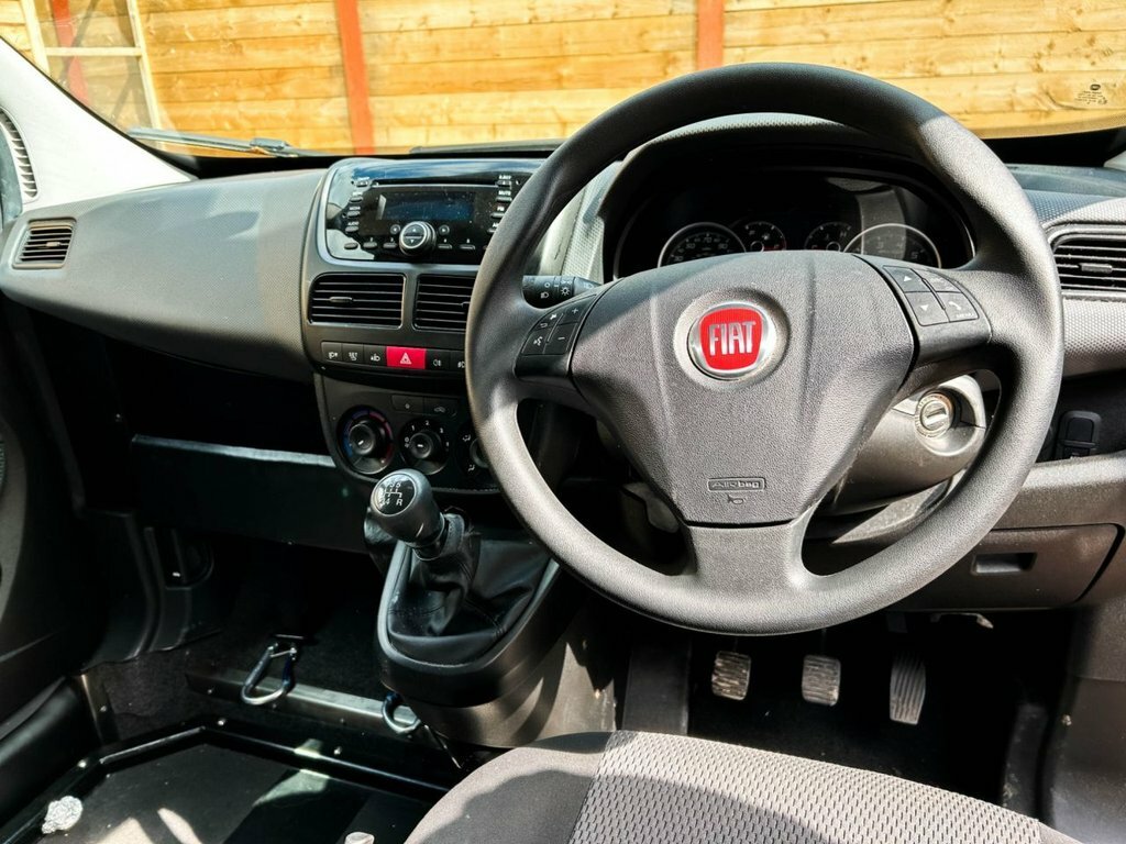 Fiat Doblo 1.4L N1 Active LB69LWJ Red #2