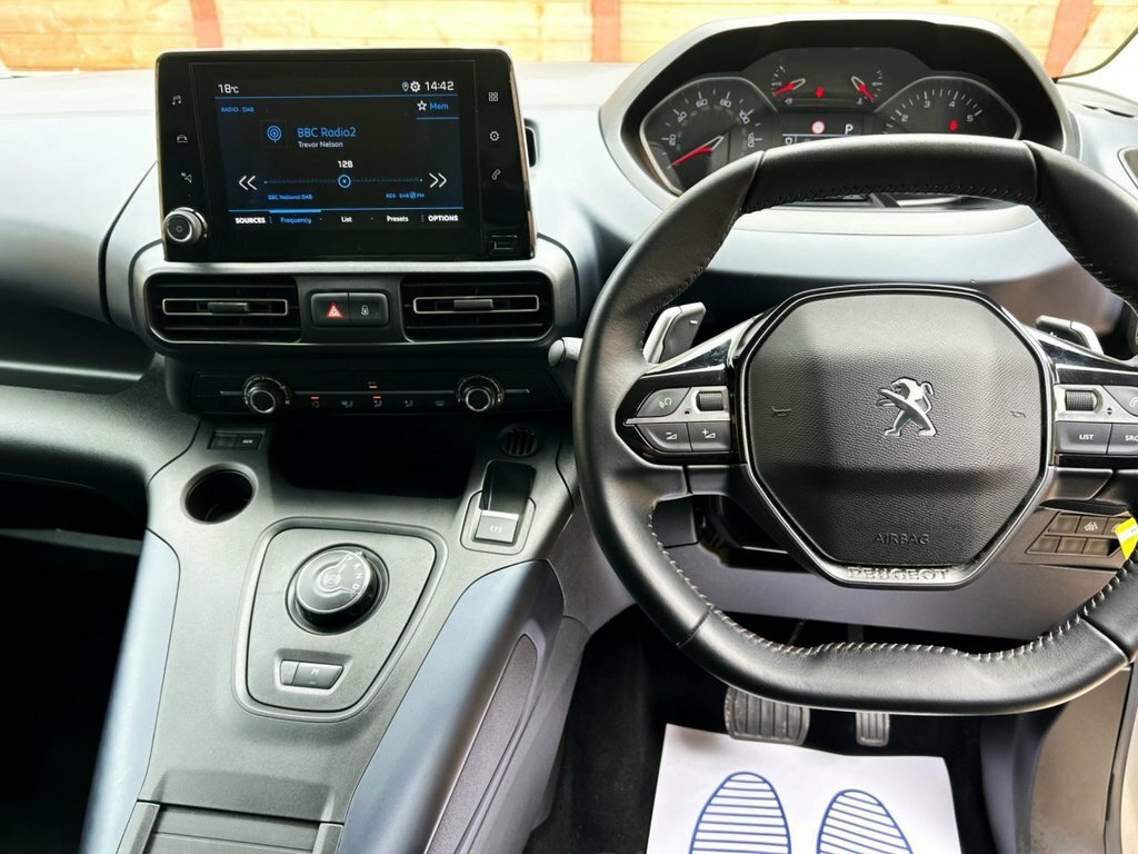 Peugeot Rifter 1.5L Null Beige #2