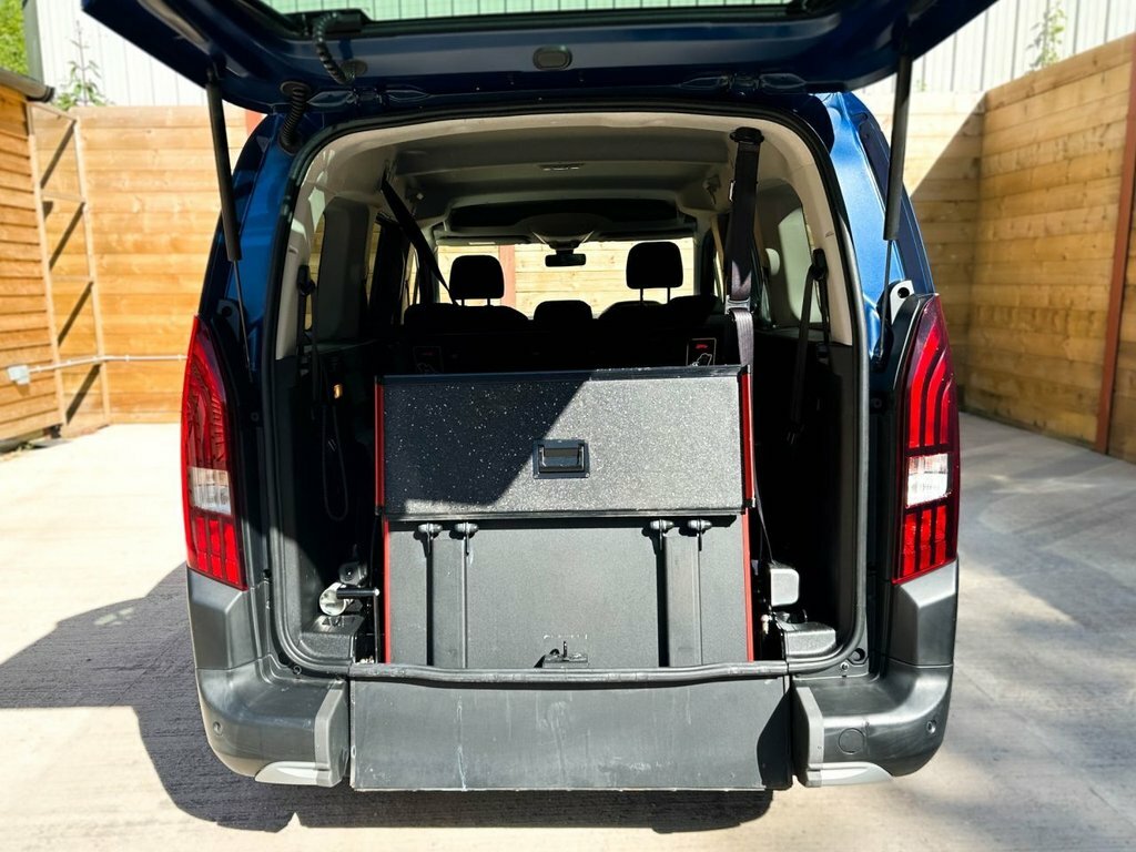 Peugeot Rifter 1.5L Allure SF20GZO Blue #6