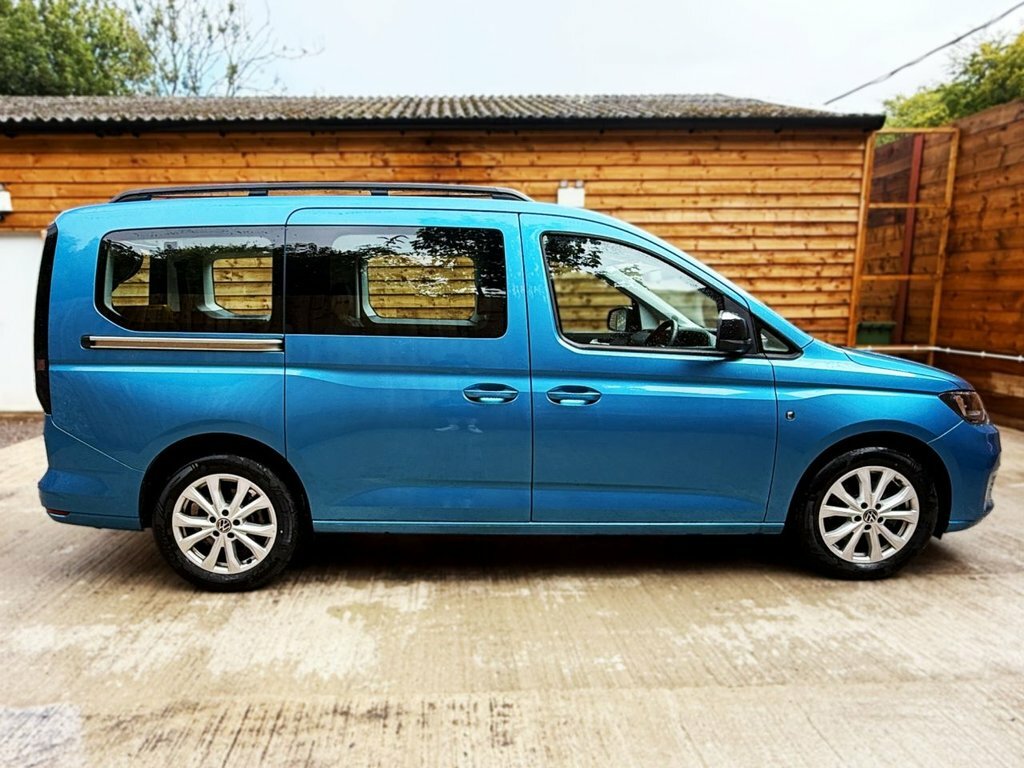 Volkswagen Caddy Maxi Life 2L Life Blue #5