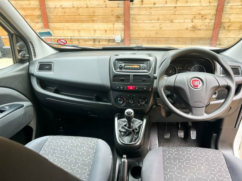 Fiat Doblo 1.6L Active White #2