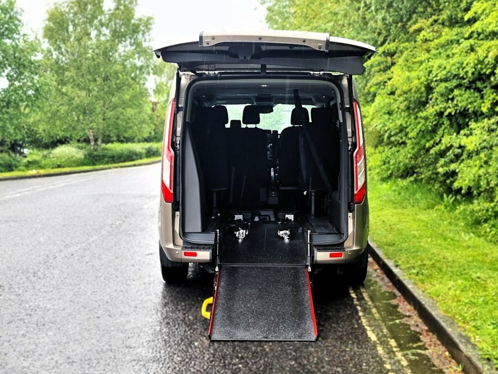 Ford Tourneo Custom Mpv Silver #3