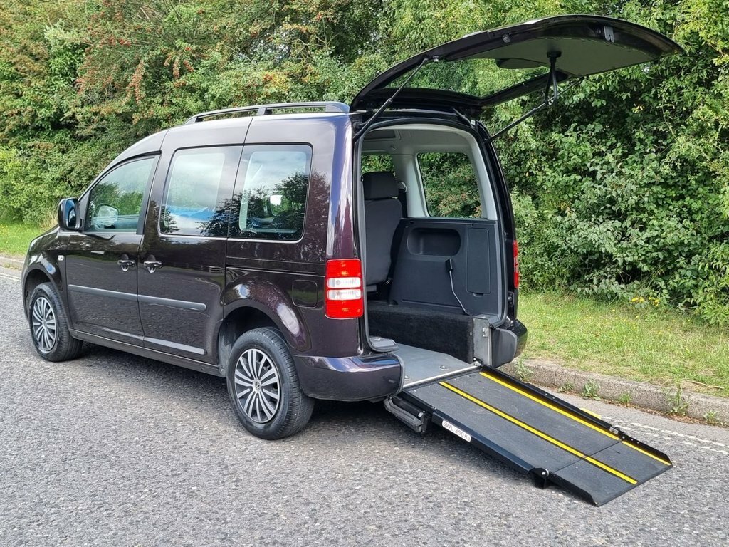 Volkswagen Caddy Life 1.6L C20 Life Tdi Purple