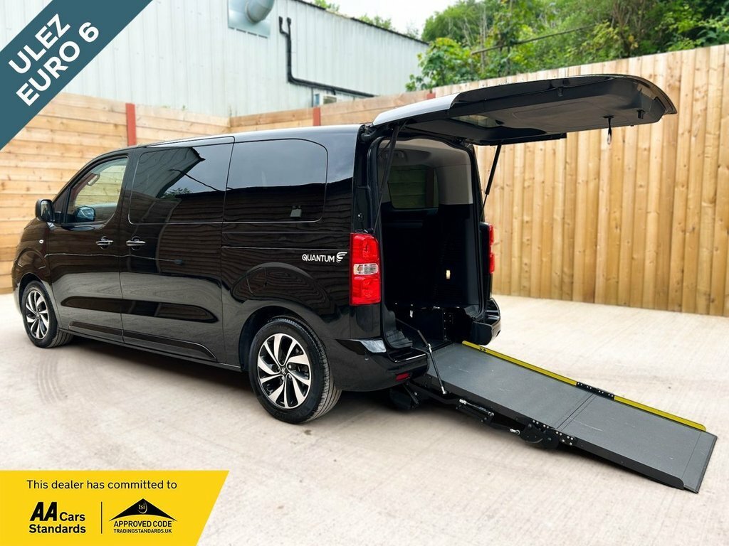 Citroen SpaceTourer 2L Null Black