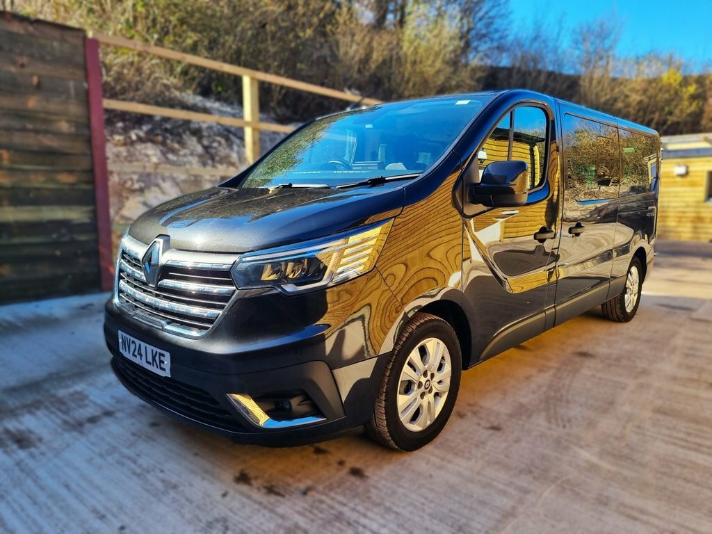 Renault Trafic 2L Extra Black #4