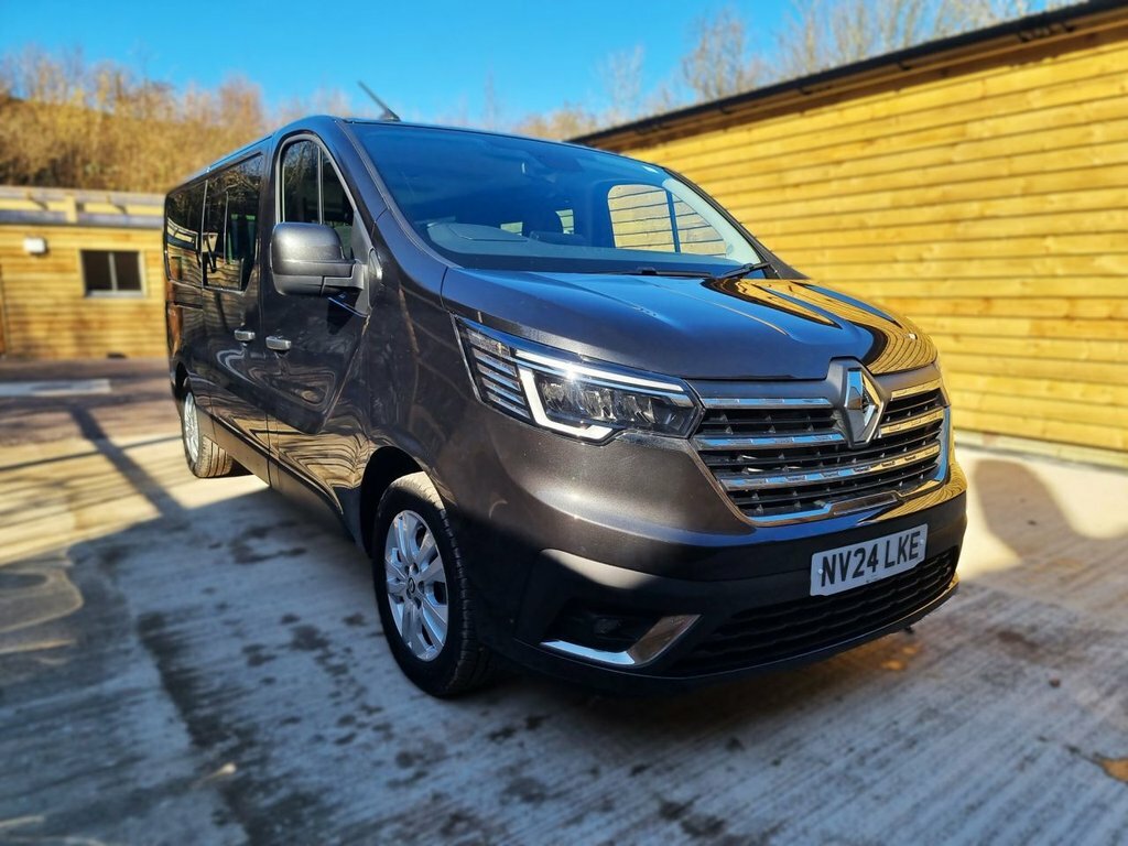 Renault Trafic 2L Extra Black #3