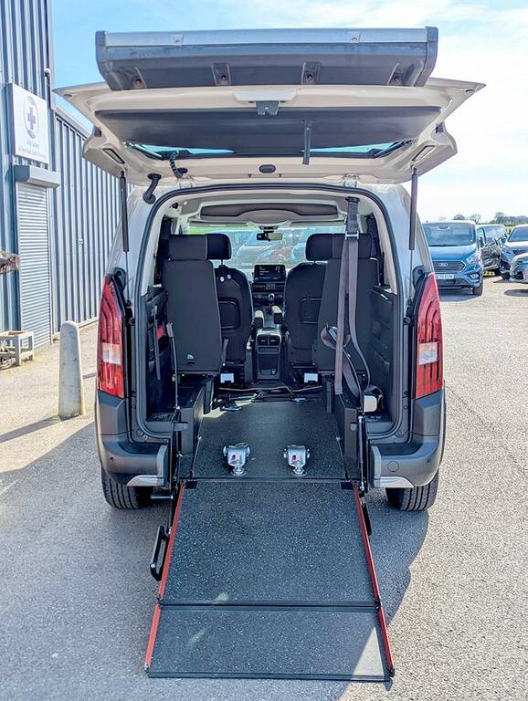 Peugeot Rifter Horizon Re 1.5 Bluehdi 100 Allure SF70KHR  #6