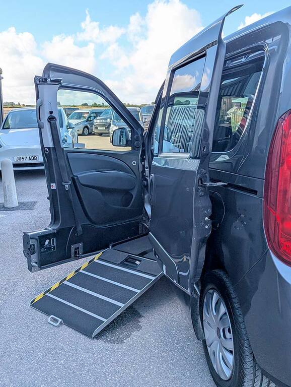 Fiat Doblo Professional 1.6 Up-front Wav #5